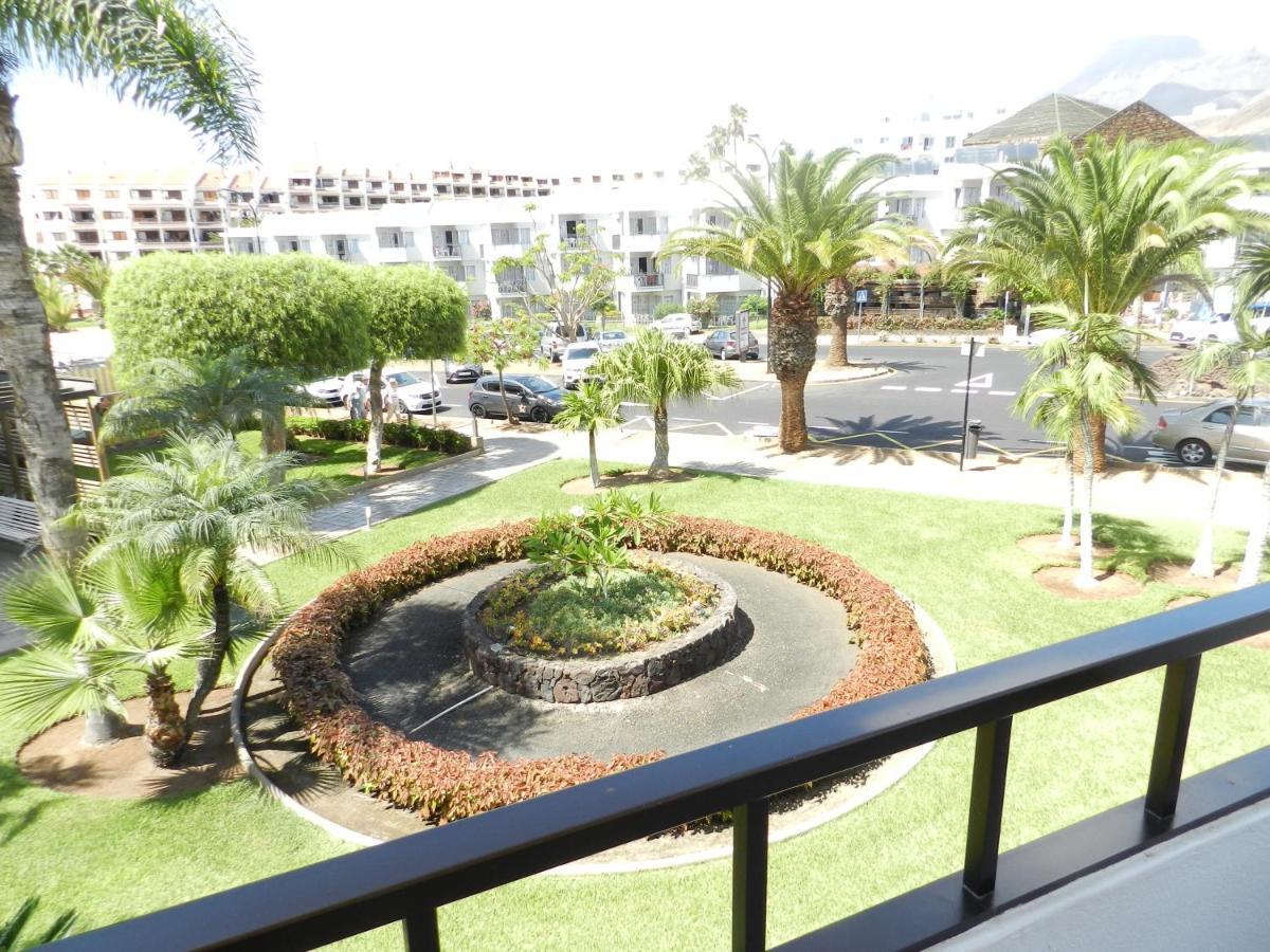 1 Bed Los Cristianos Near The Bus Station Arona  Kültér fotó